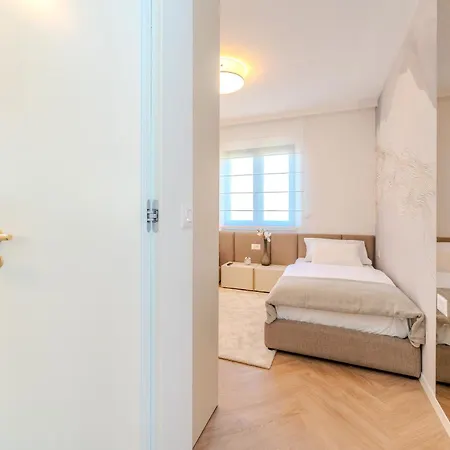 La Deluxe- Gold Apartament *