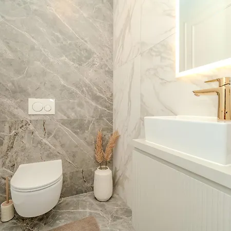 La Deluxe- Gold Apartamento Vir