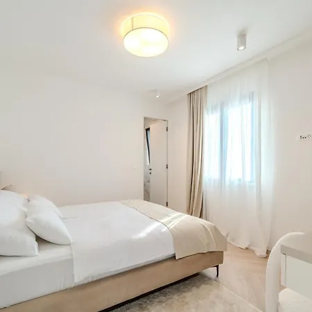 Apartamento La Deluxe- Gold Vir