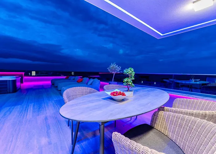 La Deluxe- Gold * Vir